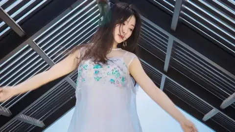 秋台风强度成因解析